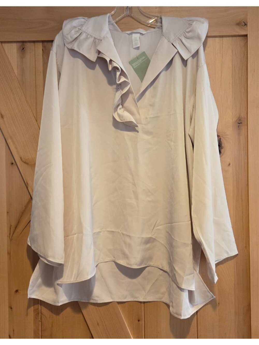 New! H&M Size M Beige Satin Ruffle V Neck Collared Popover Pirate Romantic